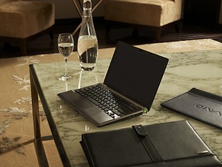 20080717_vaio_typez_2.jpg